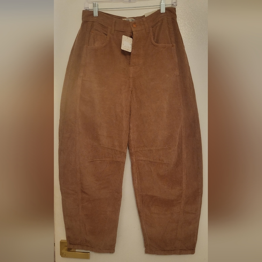 NWT Free People Brown Cord Pants. Size 26